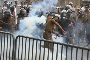 யாழில் அச்சுறுத்தும் கொள்ளை கும்பல் – சிக்கிய மூவர்