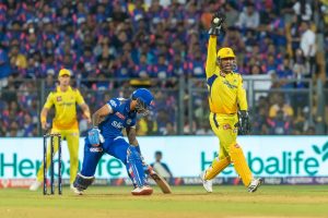 5 விக்கெட் வித்தியாசத்தில் ஐதராபாத்தை வென்ற லக்னோ