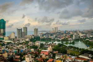 இலங்கையில் அதிர்ச்சி – மனைவியை கொடூரமாக கொலை செய்த கணவன்