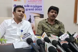 அள்ளி கொடுத்த அதிமுக வாங்கி சென்ற சிறுவர்கள்