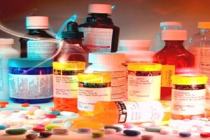 இறுதிச்சடங்கு செய்ய பணமில்லாததால் கணவன் செய்த செயல் !