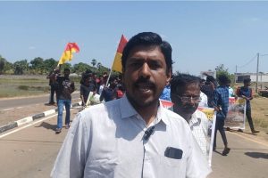 திடீரென இமயமலைக்கு ஆன்மீக சுற்றுலா கிளம்பும் ரஜினிகாந்த்
