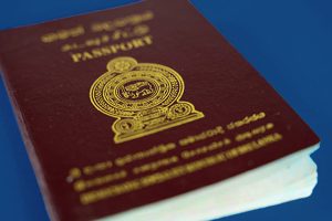 மலேசியாவின் 17வது மன்னராக சுல்தான் இப்ராகிம் முடிசூடினார்