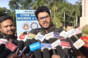 திருகோணமலையில் புதையல் தோண்டிய கும்பலுக்கு காத்திருந்த அதிர்ச்சி!