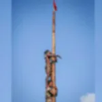 மெக்சிகோவில் கட்டிடத்தின் மீது மோதி விபத்துக்கள்ளான ஹெலிகாப்டர் ; மூன்று பேர் பலி