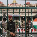 அமெரிக்காவில் வீட்டில் கீழே விழுந்து இடுப்பிற்கு கீழ் செயலிழந்த இந்திய வம்சாவளி மாணவி
