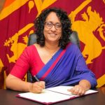 இலங்கை – நுவரெலியா செல்வோருக்கு எச்சரிக்கை : கடும் பனிமூட்டத்தால் மூடப்பட்ட பாதைகள்!