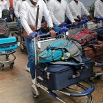 இலங்கையில் இருந்து தொழிலுக்காக நாட்டை விட்டு செல்வோரின் எண்ணிக்கை அதிகரிப்பு!