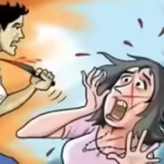 விமானப் பணிப் பெண்ணை தாக்கிய கதவை திறக்க முயன்ற பயணியால் பரபரப்பு!