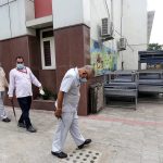 சிறையில் பாகிஸ்தான் ராணுவத் தளபதி சித்திரவதை செய்வதாக இம்ரான் கான் குற்றச்சாட்டு