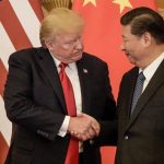 உக்ரைனில் நீல நிறமாக மாறிய நாய்கள் ; ஆச்சரியத்தில் விலங்கு பராமரிப்பு குழு