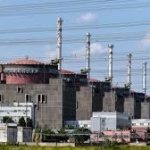 இலங்கையில் பொலிஸாரின் உத்தரவை மீறி பயணித்த வாகனத்தின் மீது துப்பாக்கிப்பிரயோகம்!