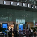 அமெரிக்க விமான நிலையங்களில் உச்சக்கட்ட நெருக்கடி நிலை – 6,000 விமானங்கள் தாமதம்