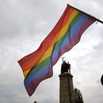 டிப்பர் லொறியுடன் நேருக்கு நேர் மோதிய பேருந்து – மூவரின் நிலை கவலைக்கிடம்!