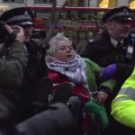 ஜெர்மனியில் 150 பயணிகளுடன் தடம் புரண்ட ரயில்!