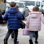 ரஜினி படத்தை இயக்கும் வாய்ப்பை தட்டித்தூக்கிய இயக்குநர்…