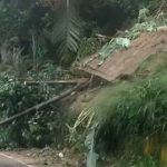 சீரற்ற வானிலையால் பாதிக்கப்பட்ட மக்களுக்கு நிவாரணம் வழங்க கடற்படை தொடர்ந்து நடவடிக்கைகளை மேற்கொண்டு வருகிறது