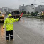 அரசாங்கத்தின் மீது வழக்கு தொடர தயாராகும் எதிர்கட்சிகள் : பொன்சேகா விமர்சனம்!