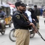 அரச அங்கீகாரம் பெற்ற  தமிழ் மற்றும் சிங்கள பாடசாலைகளுக்கு விடுமுறை!