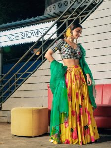 Keerthy Suresh beautiful smile and cute expression photos