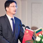 வரலாற்றில் முதல் முறையாக 4,900 டொலரை எட்டிய தங்கத்தின் விலை!!