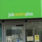 பிரித்தானியாவில் கடும் பனிப்பொழிவு: போக்குவரத்து மற்றும் கல்வி பாதிப்பு