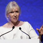 டொனால்ட் ட்ரம்ப்பின் 10 பில்லியன் டொலர் வழக்கு: நீதிமன்றத்தை நாடிய பிபிசி