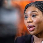 நிதி ஒதுக்கீடு குறித்து வெள்ளை அறிக்கை வெளியிட வேண்டும்- மோடிக்கு சவால் விடுக்கும் திரிணாமுல் காங்கிரஸ்