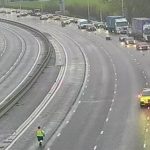 “என்றும் மாறாத அதே புன்னகை!” – பட்டுப் புடவையில் ஜொலிக்கும் DD-யின் வைரல் போட்டோஸ்!