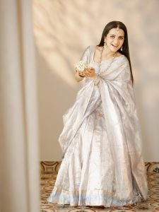 #DD #Divyadharshini #DDPongal #TamilVJ #SareeLove #Pongal2026 #ViralPhotos #DDFanPage