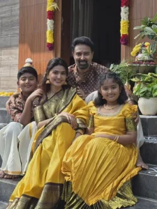 #Sneha #Prasanna #PunnagaiArasi #SnehaPrasanna #FamilyGoals #CuteMoments #Pongal2026 #Kollywood #SmileQueen #Adhyanta #Vihaan