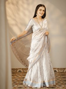 #DD #Divyadharshini #DDPongal #TamilVJ #SareeLove #Pongal2026 #ViralPhotos #DDFanPage