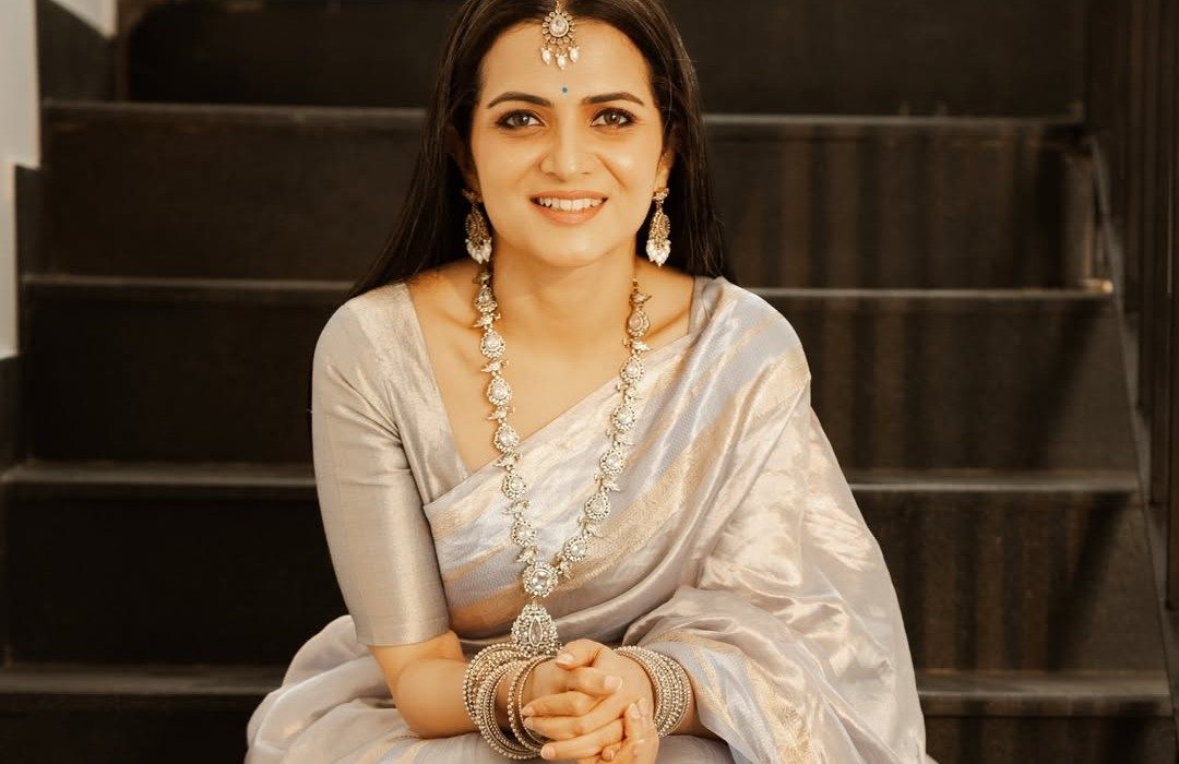 #DD #Divyadharshini #DDPongal #TamilVJ #SareeLove #Pongal2026 #ViralPhotos #DDFanPage