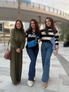 த்ரிஷா, சார்மி கவுர், நிகிஷா படேல், சினிமா செய்திகள், வைரல் போட்டோ, Trisha Krishnan, Charmme Kaur, Nikesha Patel, Celebrity Friendship, Viral Post.