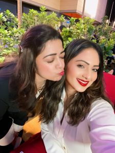 த்ரிஷா, சார்மி கவுர், நிகிஷா படேல், சினிமா செய்திகள், வைரல் போட்டோ, Trisha Krishnan, Charmme Kaur, Nikesha Patel, Celebrity Friendship, Viral Post.