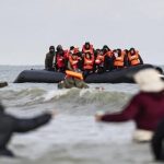 2 நாளாக தொடர்கிறது விமலின் போராட்டம்: அரசியல் நாடகமென கடும் விமர்சனம்!