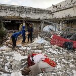 “புதுப் படங்களுக்கு வழிவிடுங்கள்” – தயாரிப்பாளர்களின் கோரிக்கைக்குப் பணிந்த கலைப்புலி எஸ். தாணு!