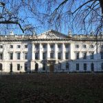 பாகிஸ்தான் வணிக வளாக தீ விபத்து – உயிரிழந்தவர்களின் எண்ணிக்கை 28 ஆக உயர்வு