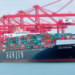 இங்கிலாந்து பாடசாலைகளில்  “மொபைல் தடை” – அரசின் கடுமையான உத்தரவு