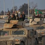 அமெரிக்க விமான நிலைய முனையத்தில் மோதிய சொகுசு கார் – 6 பேர் காயம்