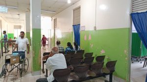 #Trincomalee #DoctorsStrike #TrincoHospital #OPDClosed #SriLankaHealth #TrincoNews #PatientStruggle #HealthUpdate #திருகோணமலை #வைத்தியசாலை #போராட்டம்