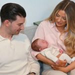 அமெரிக்காவை உலுக்கிய சக்திவாய்ந்த பனிப்புயல் – இருவர் மரணம்!