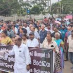 பணத்தை மிச்சப்படுத்தும் NHS இன் முயற்சி – காத்திருப்பு பட்டியலில் அறுவை சிகிச்சை நோயாளிகள்!