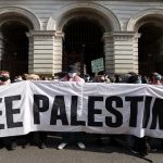 மியாமியில் காட்சிப்படுத்தப்படவுள்ள ட்ரம்பின் 22 அடி உயர தங்கச் சிலை!