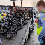 லண்டனில் இரு பேருந்துகள் மோதி விபத்து – 06 பேர் காயம்!