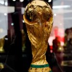 விருதுடன் நடிகை ஸ்ருஷ்டி டாங்கே!