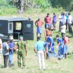 பிரித்தானியாவின் அணுசக்தி நீர்மூழ்கிக் கப்பல் தளத்தில் நுழைய முயன்ற இருவர் கைது