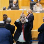 “மத்திய கிழக்கிலிருந்து அமெரிக்க படைகள் வெளியேற்றம்”