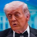 சந்தேக நபரின் படத்தை சமூகவலைத்தளத்தில் வெளியிட்ட ட்ரம்ப்!