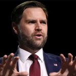 இத்தாலி பிரதமர் கோழை: ட்ரம்ப் காட்டம்